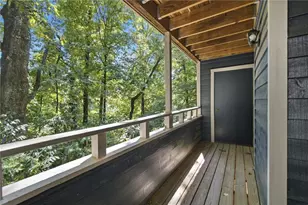 1348 N Crossing Dr, Atlanta, GA 30329 - Photo 29