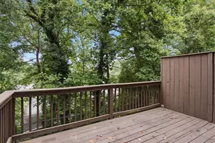 1057 Liberty Pkwy NW, Atlanta, GA 30318 - Photo 33