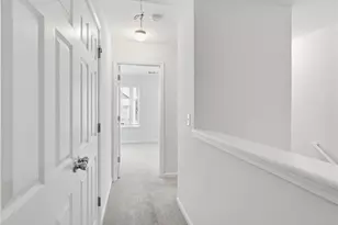 1057 Liberty Pkwy NW, Atlanta, GA 30318 - Photo 21