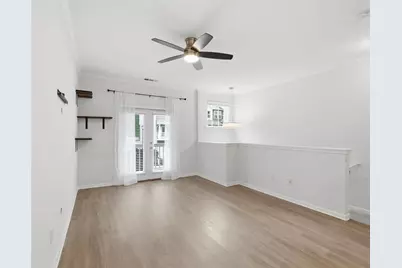 1057 Liberty Parkway NW, Atlanta, GA 30318 - Photo 3