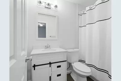 1057 Liberty Parkway NW, Atlanta, GA 30318 - Photo 29