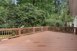 2353 Cortez Way NE, Brookhaven, GA 30319 - Photo 25