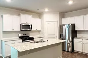 3400 Greyton Dr, Buford, GA 30519 - Photo 7