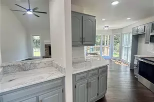 132 Ashley Terrace SE, Calhoun, GA 30701 - Photo 11