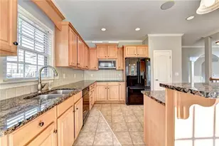 2563 Bogan Bridge Cir, Buford, GA 30519 - Photo 13