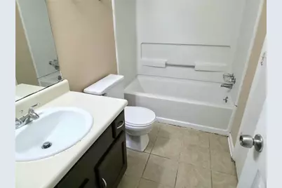 8020 Woodlake Drive, Riverdale, GA 30274 - Photo 7