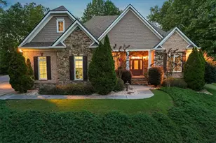 195 Fredericks Cove, Dawsonville, GA 30534 - Photo 1