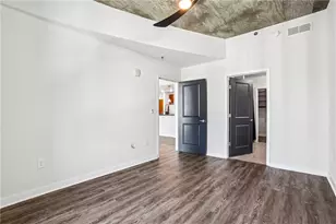 250 Pharr Rd NE, Atlanta, GA 30305 - Photo 13