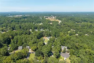 4460 Whitt Station Run NW, Acworth, GA 30101 - Photo 15