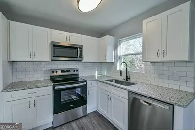 450 Camp Creek Circle, Cornelia, GA 30531 - Photo 5
