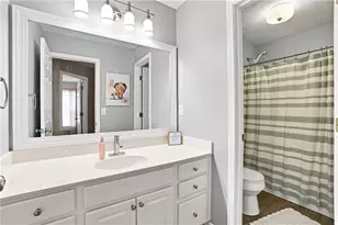 1611 Lake View Ct, Loganville, GA 30052 - Photo 37
