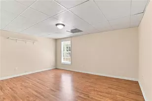 1611 Lake View Ct, Loganville, GA 30052 - Photo 59