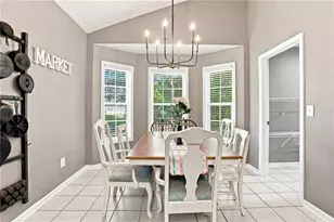 1611 Lake View Ct, Loganville, GA 30052 - Photo 19