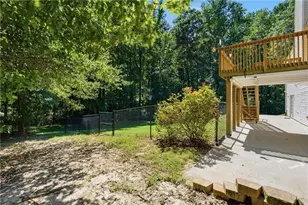 1611 Lake View Ct, Loganville, GA 30052 - Photo 75