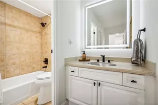 2479 Peachtree Rd NE, Atlanta, GA 30305 - Photo 15