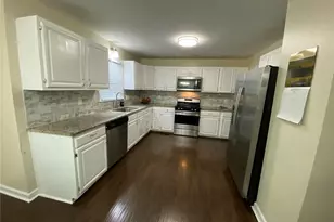 1640 Canberra Dr, Stone Mountain, GA 30088 - Photo 11