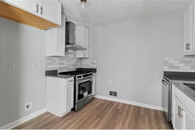 8908 Thomas Road, Jonesboro, GA 30238 - Photo 7