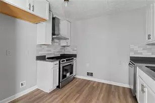 8908 Thomas Rd, Jonesboro, GA 30238 - Photo 7