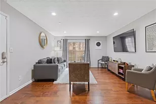 3135 7 Pines Ct, Atlanta, GA 30339 - Photo 3