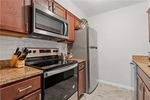 3135 7 Pines Ct, Atlanta, GA 30339 - Photo 9