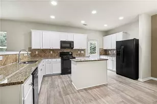 6858 Pierless Ave, Sugar Hill, GA 30518 - Photo 7