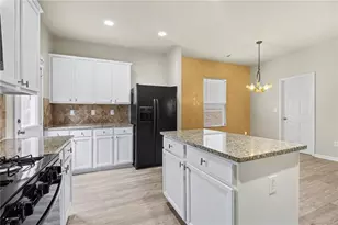 6858 Pierless Ave, Sugar Hill, GA 30518 - Photo 11