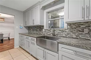 661 Sunfield Dr NW, Lilburn, GA 30047 - Photo 15