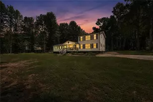 727 Tanners Bridge Cir, Bethlehem, GA 30620 - Photo 5
