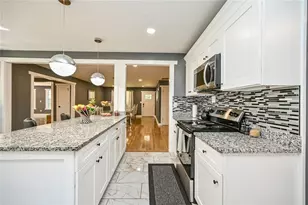 727 Tanners Bridge Cir, Bethlehem, GA 30620 - Photo 15