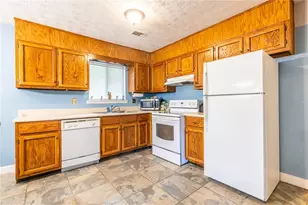 8397 Willows Terrace, Riverdale, GA 30274 - Photo 15