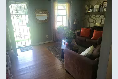8397 Willows Terrace, Riverdale, GA 30274 - Photo 3