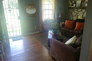 8397 Willows Terrace, Riverdale, GA 30274 - Photo 3