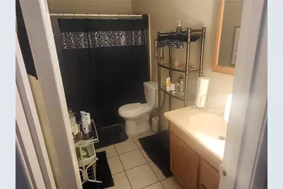 8397 Willows Terrace, Riverdale, GA 30274 - Photo 5