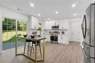 680 Dot Dr, Atlanta, GA 30349 - Photo 7
