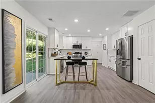 680 Dot Dr, Atlanta, GA 30349 - Photo 9