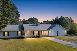 755 Peeksville Rd, Locust Grove, GA 30248 - Photo 1