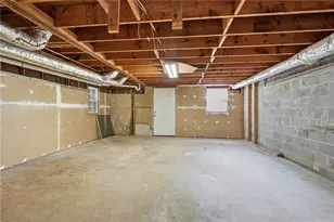 4270 Cove Way NE, Marietta, GA 30067 - Photo 35