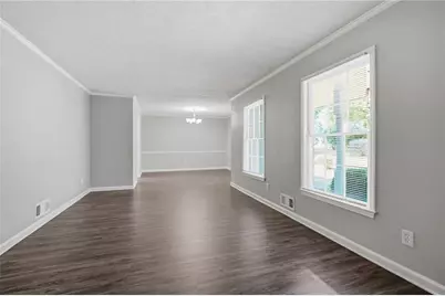 4270 Cove Way NE, Marietta, GA 30067 - Photo 7