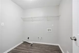 4270 Cove Way NE, Marietta, GA 30067 - Photo 27