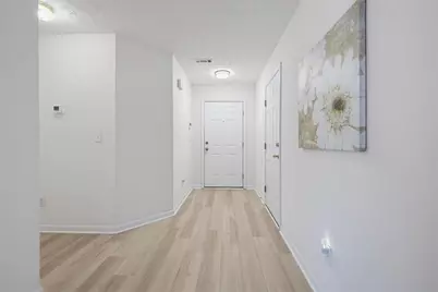 6048 Hillvale Ct, Lithonia, GA 30058 - Photo 7
