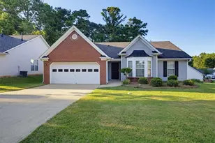 6048 Hillvale Ct, Lithonia, GA 30058 - Photo 3