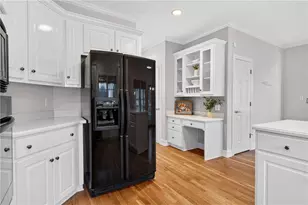 640 Garden Wilde Pl, Roswell, GA 30075 - Photo 13