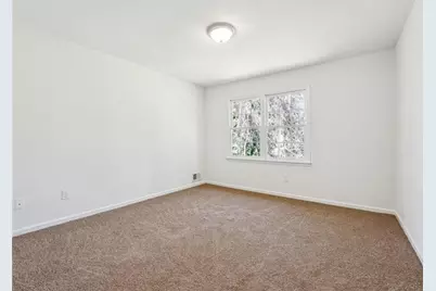 6364 Queen View Lane, Stone Mountain, GA 30087 - Photo 17