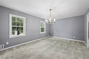 392 Heritage Ln, Alpharetta, GA 30009 - Photo 17