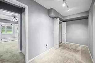 392 Heritage Ln, Alpharetta, GA 30009 - Photo 35