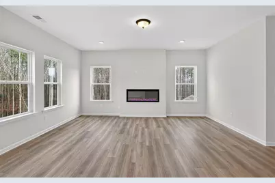 550 Grover Street, Hoschton, GA 30548 - Photo 7