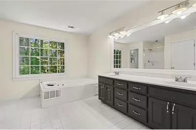 6317 Southland Forest Drive, Stone Mountain, GA 30087 - Photo 21