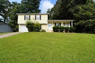 7571 Kevin Pl, Jonesboro, GA 30236 - Photo 1
