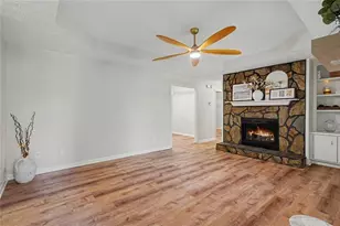 115 Lakeview Dr, Stockbridge, GA 30281 - Photo 5