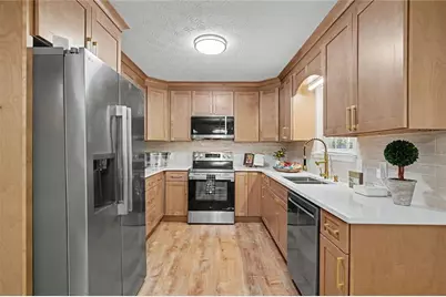 115 Lakeview Drive, Stockbridge, GA 30281 - Photo 9